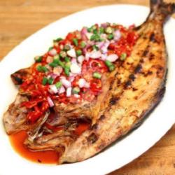 Ikan Bakar Baronang