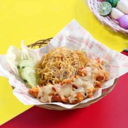 Paket Indomie Goreng   Ayam Geprek Mozzarella