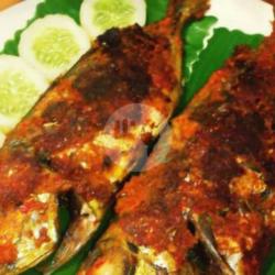 Nasi Ikan Bakar Selar