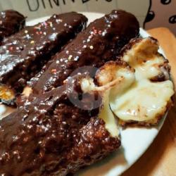 Corn Dog Mozarella Choco Crunchy