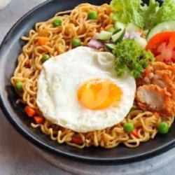 Mie Goreng Jamur Spesial