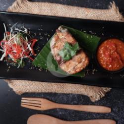 Tuna Asap Bakar