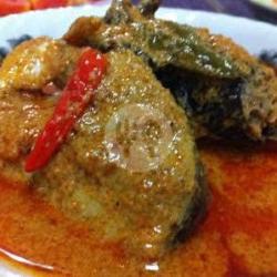 Nasi Campur Ikan Dencis Sambal