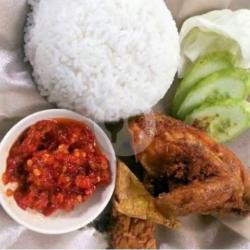 Nasi   Ayam Goreng   Sambel