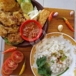 Ayam Gimbal Telur Geprek