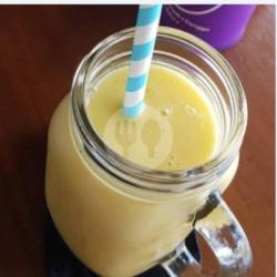 Pineapple Smoothies