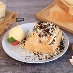 Ice Cream Toast Choco Cheese