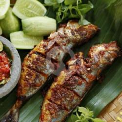 Ikan Gembung Kuring Bakar