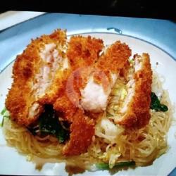 Chicken Katsu Fried Vermicelli