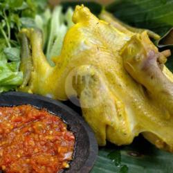 Satu Ekor Ayam Kampung Bakar /goreng