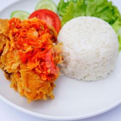 Paket Nasi Ayam Kentaki Sambal Terasi Pedas