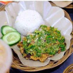 Nasi Ayam Geprek Lombok Ijo Bakwan