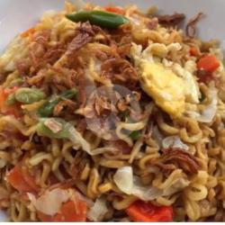 Mie Goreng Kebuli