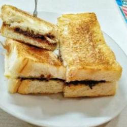 Roti Bakar Coklat