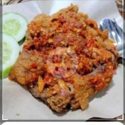 Ayam Geprek Sambal Bawang (paha Bawah/sayap)