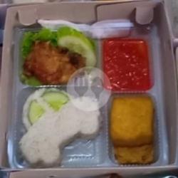 Paket Nasi Ayam Tempe/tahu