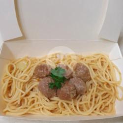 Spaghetti Cabe Hijau Bakso