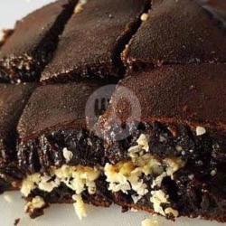 Martabak Kacang Coklat Black Forest