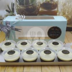 Paket Get Well Soon - Cool Blue Box Isi 8pcs Puding Coklat Mini Yummy   Vla Original   Free Kartu Ucapan