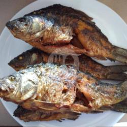 Ikan Emas Goreng