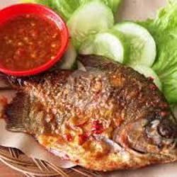 Nasi Ikan Bawal Penyet