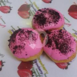 Donat Kentang Rasa Strawberry