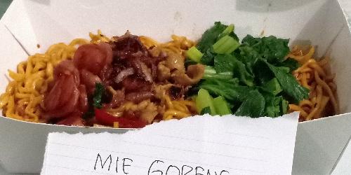 Mie Goreng Kekinian, Umi Zubaidah Condet