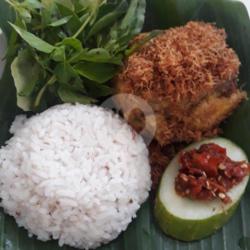 Nasi Ragi Ayam Lalap