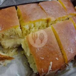 Martabak Keju Kacang Mede Susu