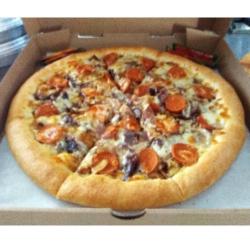 Barbeque Beef Pizza Besar Pinggiran Keju