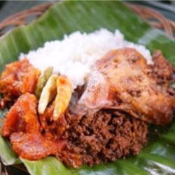 Nasi Gudeg Ayam Goreng Sambel Goreng Box