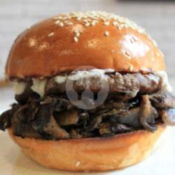 Mushroom & Beef Burger