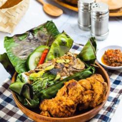 Paket Lengkap Ayam Geprek Nasi Bakar Teri Sambal Merah   Ice Cappuccino