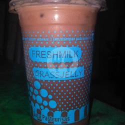 Fresh Chocolate Milo   Cincau Hitam