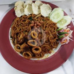 Mie Aceh Goreng Cumi