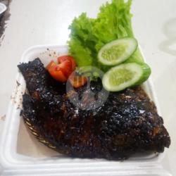 Ikan Gurame Bkr  Lalap  Dua Sambal