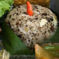 Nasi Tutug Oncom