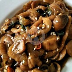 Ayam Cah Jamur Manis