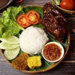 Pa -ho Bebek Bakar Tahu Tempe