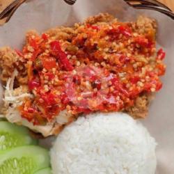 Paket Nasi Ayam Geprek Sambal Korek