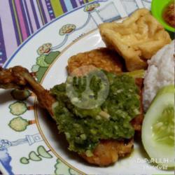 Tanpa Nasi, Ayam Pejantan Cabe Ijo