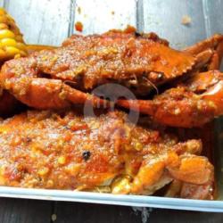 Kepiting Ukuran Sedang Full Daging Saus Telor Asin