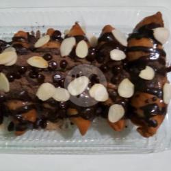 Pisang Molen Coklat Almond Beng-beng Choco Chip