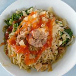 Bakmi Bakso Pangsit