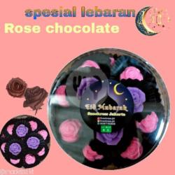 Rose Chocolate - Strawberry   Free Blueberry Flavour