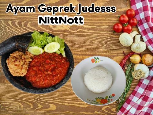 AYAM GEPREK JUDES NITTNOTT, JL. RAYA SALEMBARAN NO. 01