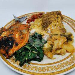 Nasi Padang Bawal Bakar