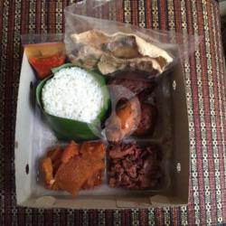 Gudeg Paket Ayam   Empal