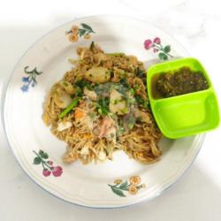 Mie Pangsit Goreng Daging