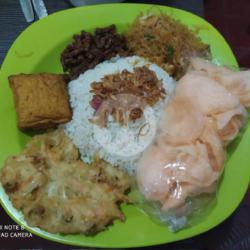 Nasi Uduk Standar